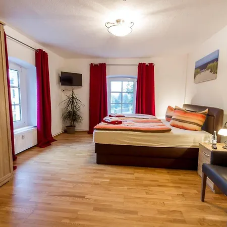 Berding, Frank Gutshof Am Lägenhet Klein Upahl